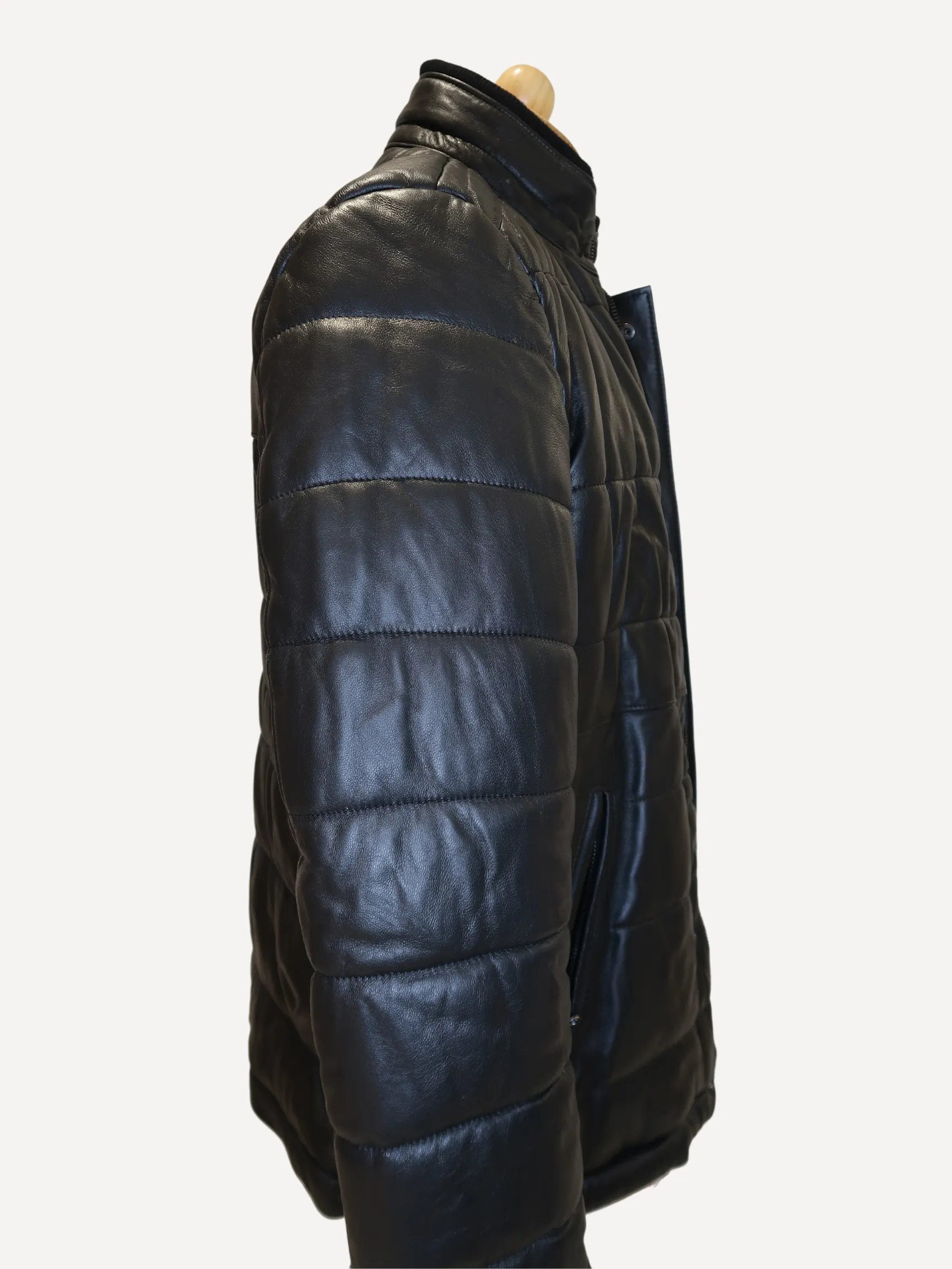 Bomber Leather W/Collar