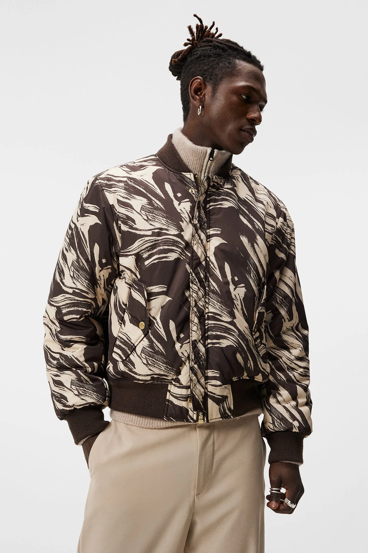 Brad Nylon Bomber / Delicioso